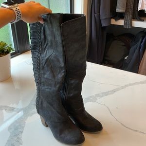 Fergie tall boots size 8